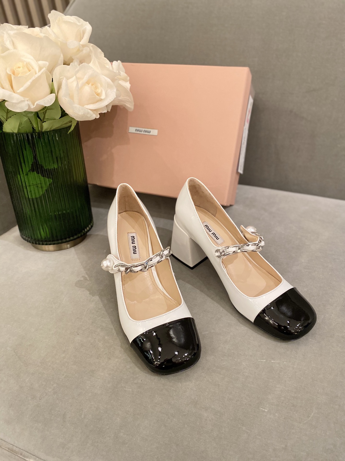 Women's high heels